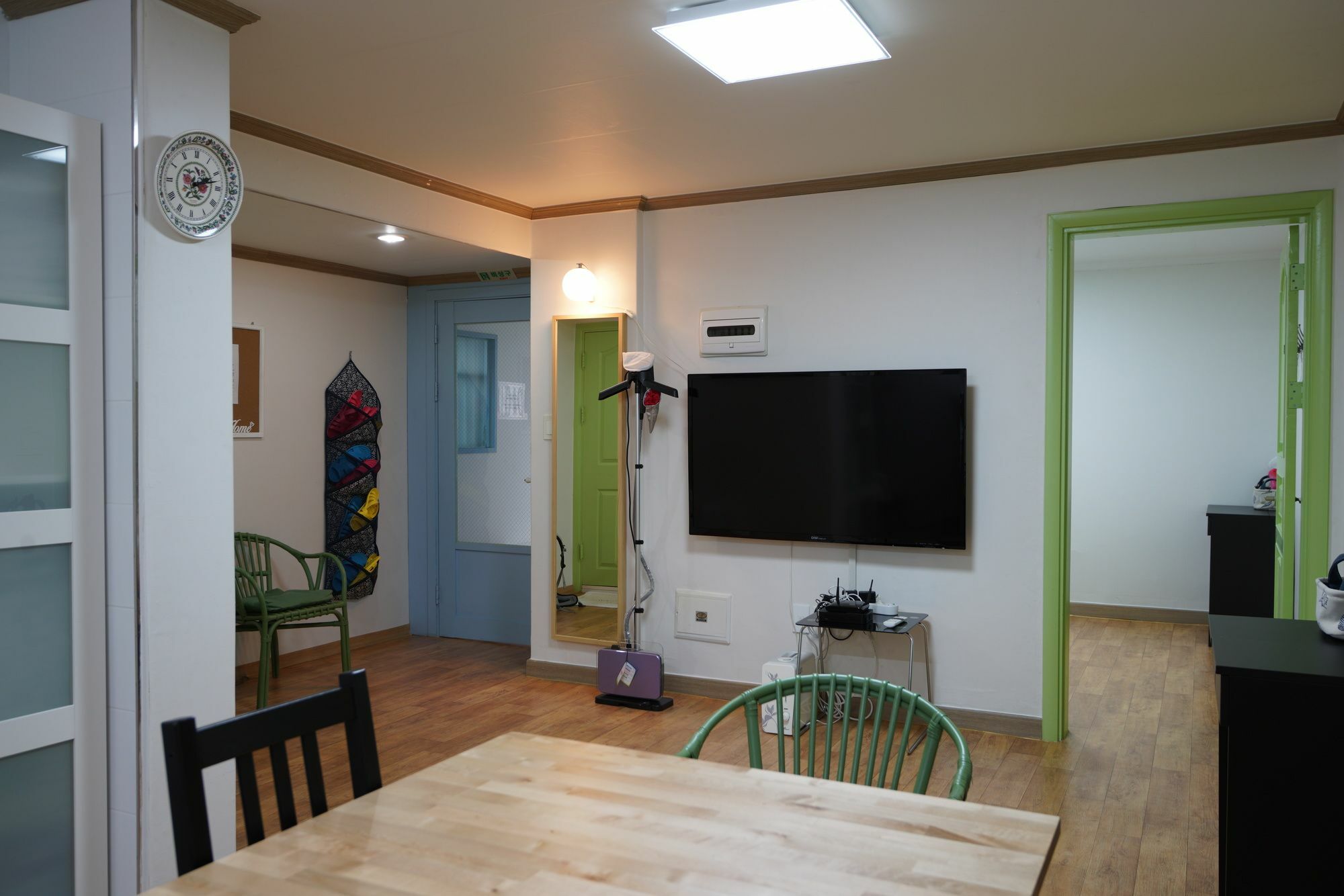 Eden Guest House Itaewon Seoul 2*